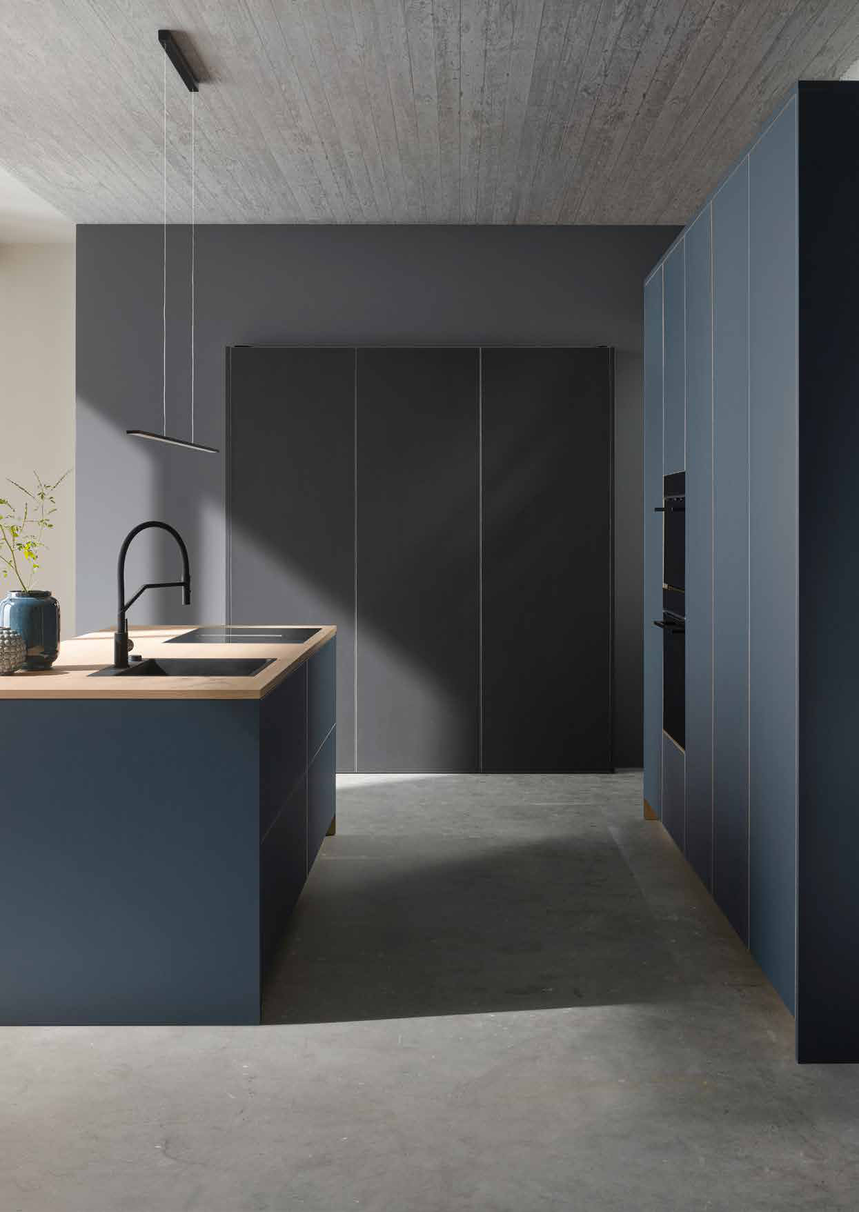 AV 7080 Linoleum